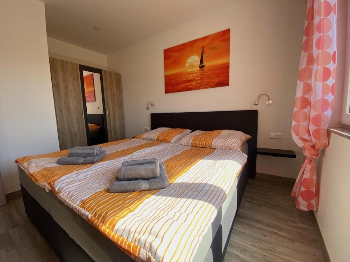 Villa Sabina - Apartments Kroatien Ražanac Dış mekan fotoğraf