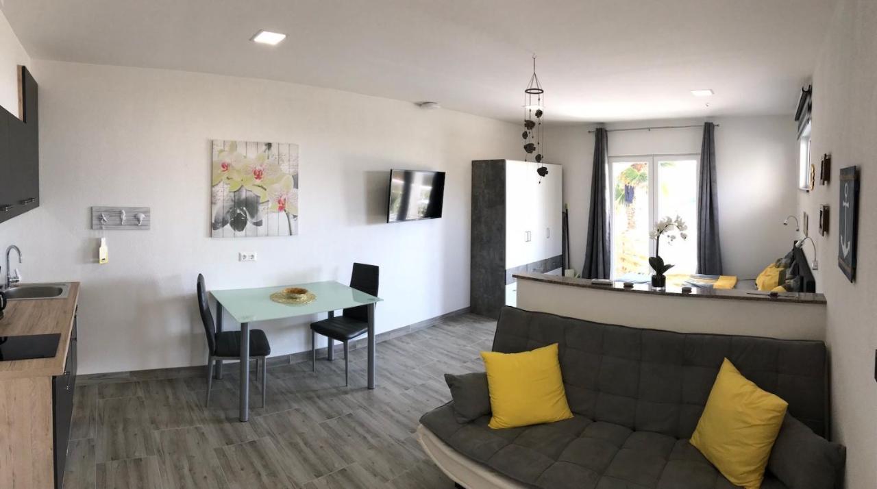 Villa Sabina - Apartments Kroatien Ražanac Dış mekan fotoğraf