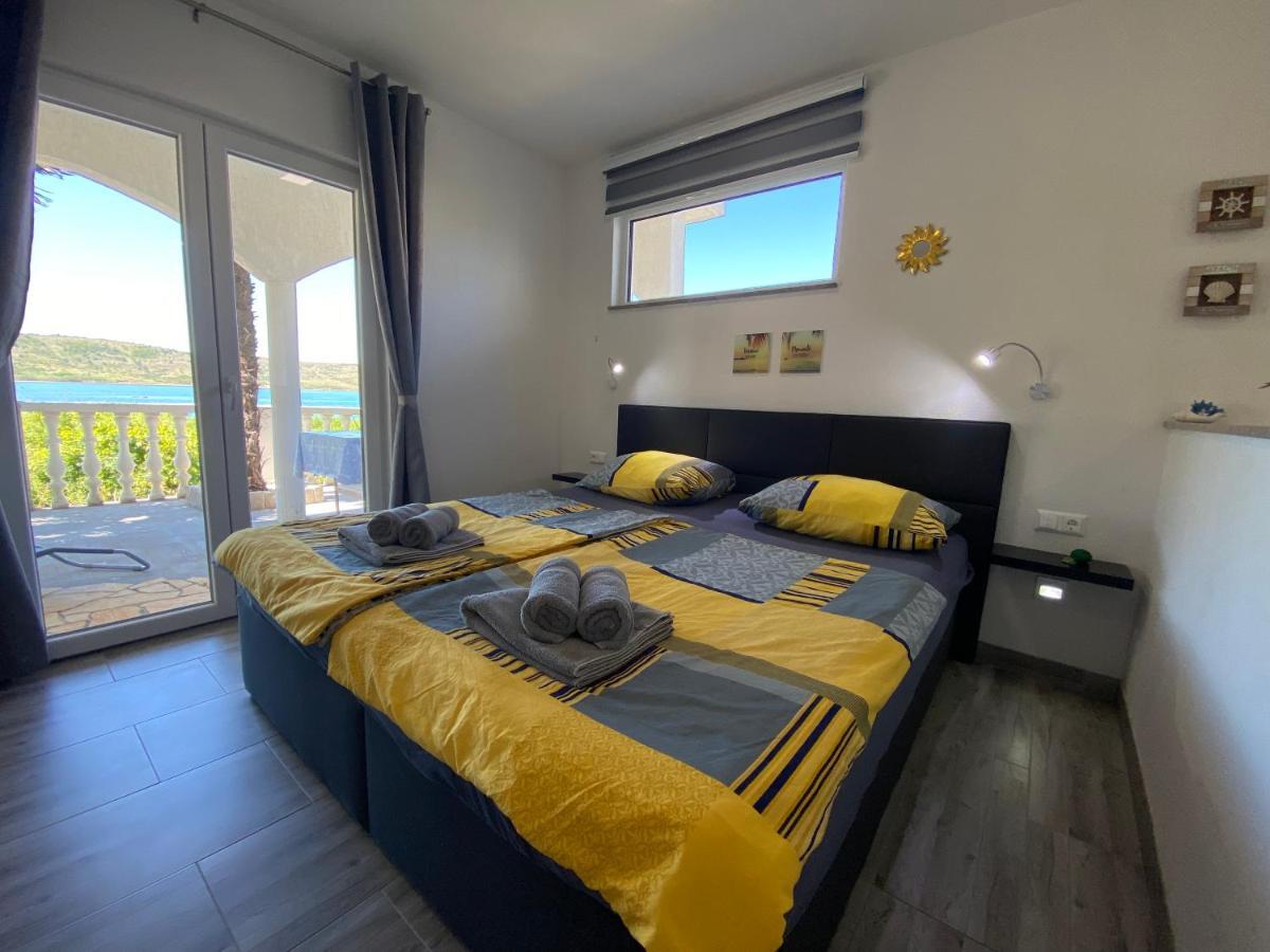 Villa Sabina - Apartments Kroatien Ražanac Dış mekan fotoğraf