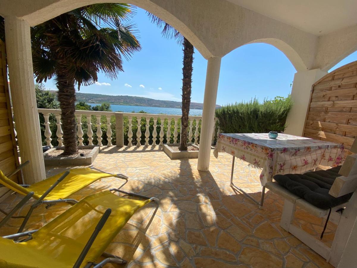 Villa Sabina - Apartments Kroatien Ražanac Dış mekan fotoğraf