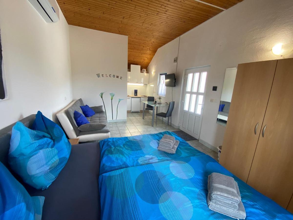 Villa Sabina - Apartments Kroatien Ražanac Dış mekan fotoğraf