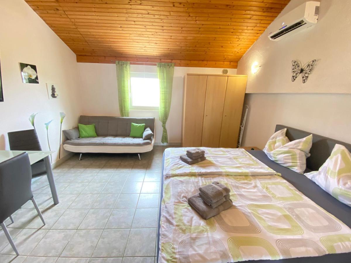 Villa Sabina - Apartments Kroatien Ražanac Dış mekan fotoğraf